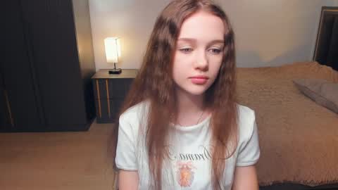 Lily online show from 04/07/26, 06:14