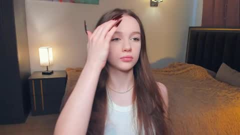 Lily online show from 04/13/26, 07:03