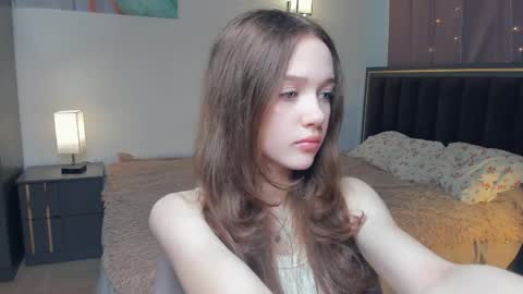 Lily online show from 05/18/26, 07:14