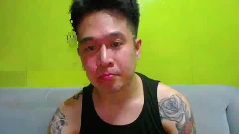 hwan234 online show from 11/25/25, 07:36