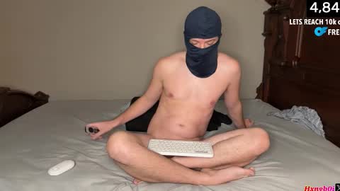 Snapshot of hxngb0i chatting on 11/05/25, 06:46 hxngb0i online show from 11/05/25, 06:46