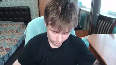 Snapshot of hyakkin chatting on 04/23/26, 06:14 Tom online show from 04/23/26, 06:14