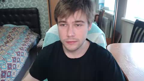Tom online show from 05/11/26, 06:19