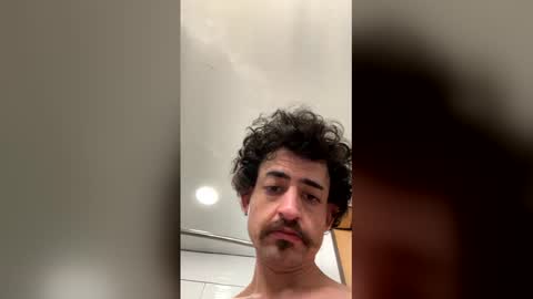 Snapshot of hydrakinglaser chatting on 03/20/26, 08:30 hydrakinglaser online show from 03/20/26, 08:30