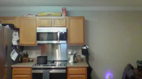 hydro9421 online show from 10/31/25, 12:44