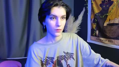 Snapshot of hyeon_jin chatting on 02/07/25, 06:24 Hyeon Jin online show from 02/07/25, 06:24