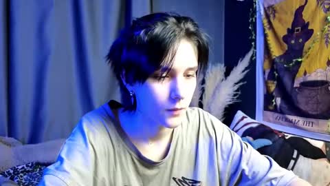 Snapshot of hyeon_jin chatting on 02/09/25, 08:45 Hyeon Jin online show from 02/09/25, 08:45