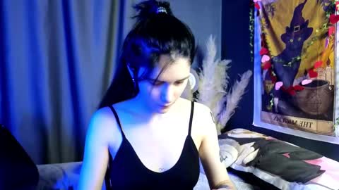 Snapshot of hyeon_jin chatting on 02/13/25, 08:55 Hyeon Jin online show from 02/13/25, 08:55