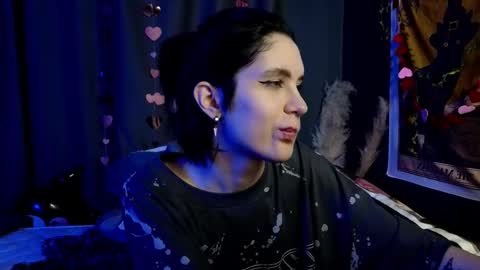 Snapshot of hyeon_jin chatting on 02/21/25, 03:56 Hyeon Jin online show from 02/21/25, 03:56