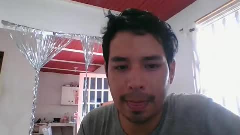 Snapshot of hyojin08 chatting on 04/19/26, 08:11 hyojin08 online show from 04/19/26, 08:11