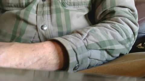 hypatia007_has_issues online show from 01/12/26, 07:30