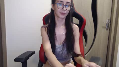 Emma Ava online show from 02/21/25, 10:50