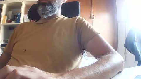 Snapshot of hyperpau chatting on 09/16/25, 08:15 Hyperpau online show from 09/16/25, 08:15