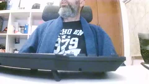 Snapshot of hyperpau chatting on 11/05/25, 04:56 Hyperpau online show from 11/05/25, 04:56