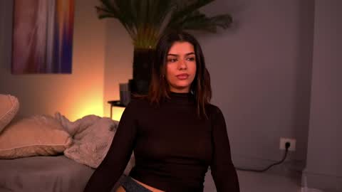 Snapshot of hypnoeyess chatting on 04/28/26, 06:57 hypnoeyess online show from 04/28/26, 06:57