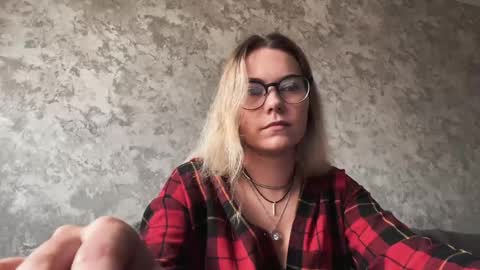 hypnosedesire online show from 05/11/26, 09:37