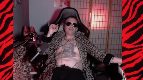 Mistress Magenta online show from 01/06/25, 04:13