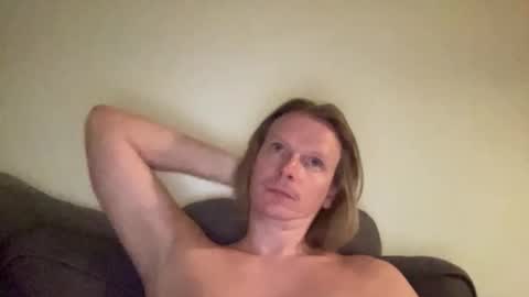 hypnotised85 online show from 11/01/25, 12:07