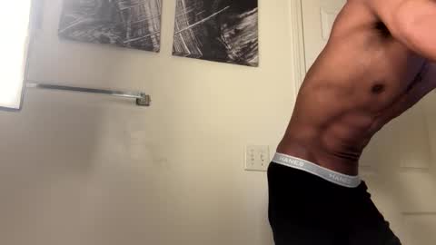 Snapshot of hypsterical chatting on 02/17/26, 01:40 Hypsterical online show from 02/17/26, 01:40