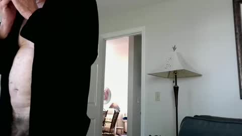 Snapshot of i12cuu12c2 chatting on 09/11/25, 01:55 i12cuu12c2 online show from 09/11/25, 01:55