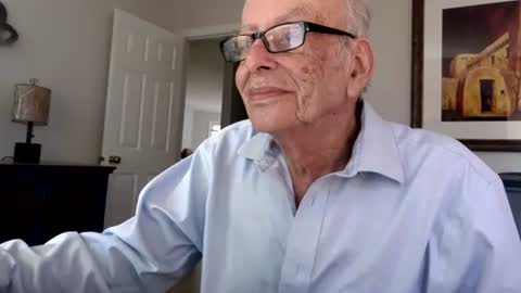 Snapshot of i12cuu12c2 chatting on 10/10/25, 07:35 i12cuu12c2 online show from 10/10/25, 07:35