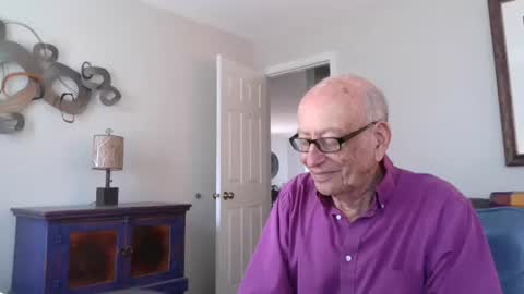 Snapshot of i12cuu12c2 chatting on 04/01/26, 06:16 i12cuu12c2 online show from 04/01/26, 06:16