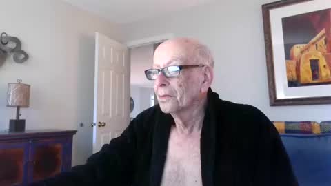 Snapshot of i12cuu12c2 chatting on 04/04/26, 11:18 i12cuu12c2 online show from 04/04/26, 11:18