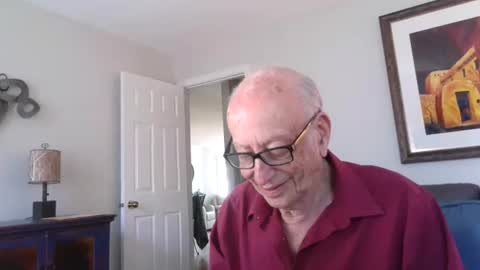 Snapshot of i12cuu12c2 chatting on 04/21/26, 08:23 i12cuu12c2 online show from 04/21/26, 08:23