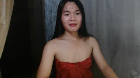 Snapshot of i_am_asian90 chatting on 09/12/25, 10:26 Kim online show from 09/12/25, 10:26