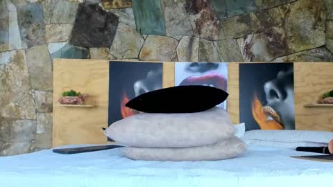 The Dolls online show from 03/12/25, 07:46