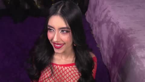    -    online show from 02/12/25, 04:23