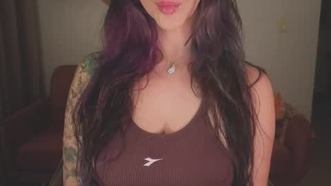 Lana Banana online show from 12/19/25, 05:25