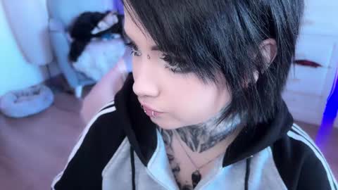 Asya  online show from 01/20/25, 10:40