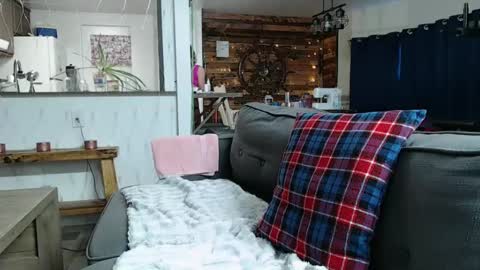 ShortStuff online show from 02/09/25, 09:17