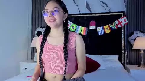 Snapshot of i_m_emma chatting on 07/15/26, 11:59 Emma online show from 07/15/26, 11:59