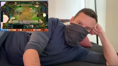 i o ro online show from 12/08/24, 10:14