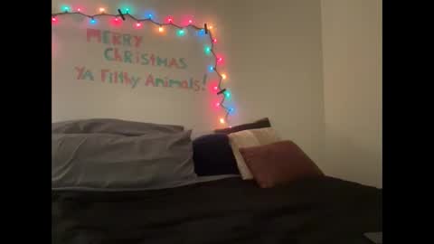 i o ro online show from 12/25/24, 09:13