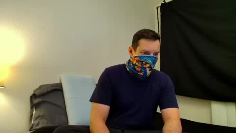 i o ro online show from 05/05/26, 07:16