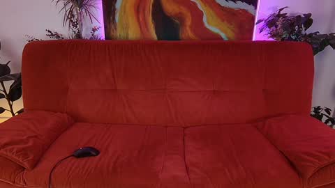 Snapshot of i_origins chatting on 12/02/24, 12:29 Aline online show from 12/02/24, 12:29