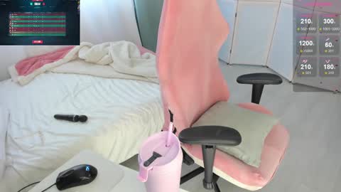 Snapshot of i_want_you_eva chatting on 03/10/25, 10:59 HiI am  EvaPVT is open  online show from 03/10/25, 10:59