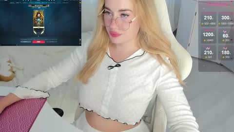 Snapshot of i_want_you_eva chatting on 09/23/25, 02:42 HiI am  EvaPVT is open  online show from 09/23/25, 02:42