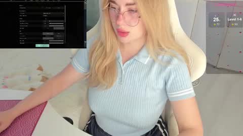 Snapshot of i_want_you_eva chatting on 10/11/25, 07:07 HiI am  EvaPVT is open  online show from 10/11/25, 07:07