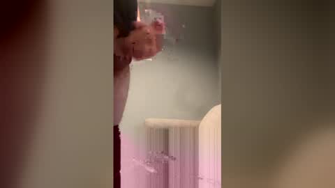 Snapshot of iaguilar_23 chatting on 03/05/26, 10:06 iaguilar_23 online show from 03/05/26, 10:06