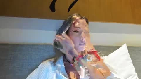 Snapshot of iam_blake chatting on 02/12/25, 11:20 Blake online show from 02/12/25, 11:20