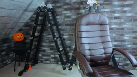 Snapshot of iam_blake chatting on 10/18/25, 07:03 Blake online show from 10/18/25, 07:03