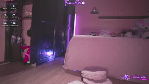 Snapshot of iam_eli chatting on 10/26/25, 11:09 online show from 10/26/25, 11:09