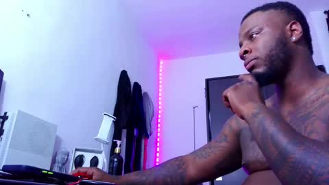 Mr H Independent model online show from 09/10/25, 03:17