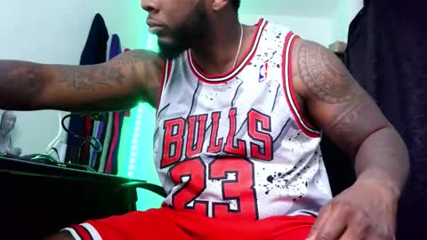 Mr H Independent model online show from 10/26/25, 03:56