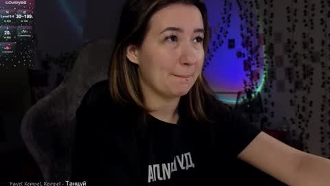 Snapshot of iam_meg chatting on 02/02/25, 03:21 Meg online show from 02/02/25, 03:21