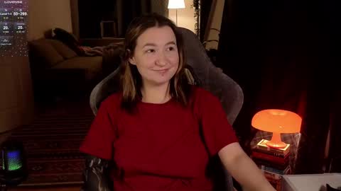 Snapshot of iam_meg chatting on 02/21/25, 11:43 Meg online show from 02/21/25, 11:43